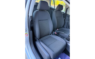 VW Golf 1.9 TDI - автомобили, коли, обяви за нови и употребявани 8