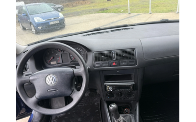 VW Golf 1.9 TDI - автомобили, коли, обяви за нови и употребявани 11