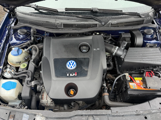 VW Golf 1.9 TDI - автомобили, коли, обяви за нови и употребявани 12