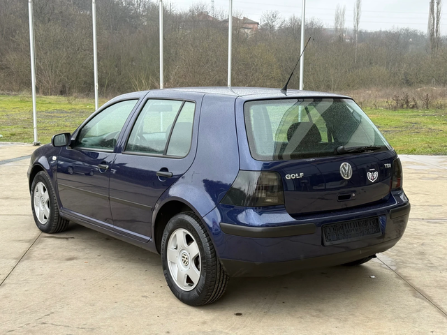 VW Golf 1.9 TDI - автомобили, коли, обяви за нови и употребявани 3