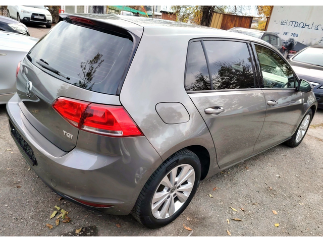 VW Golf 1.4Ti/Blue Motion - автомобили, коли, обяви за нови и употребявани 5