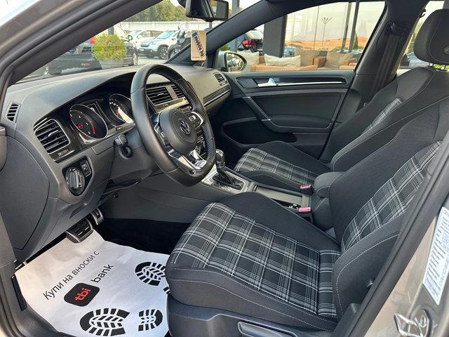 VW Golf 2.0GTD* 184kc* AVTOMATIK* NAVI* TOP* - автомобили, коли, обяви за нови и употребявани 9