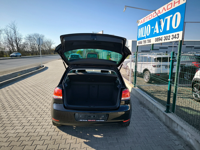 VW Golf Т.D.i-105k.c.НАВИ, КЛИМАТРОНИК, ЕВРО 5В - автомобили, коли, обяви за нови и употребявани 13