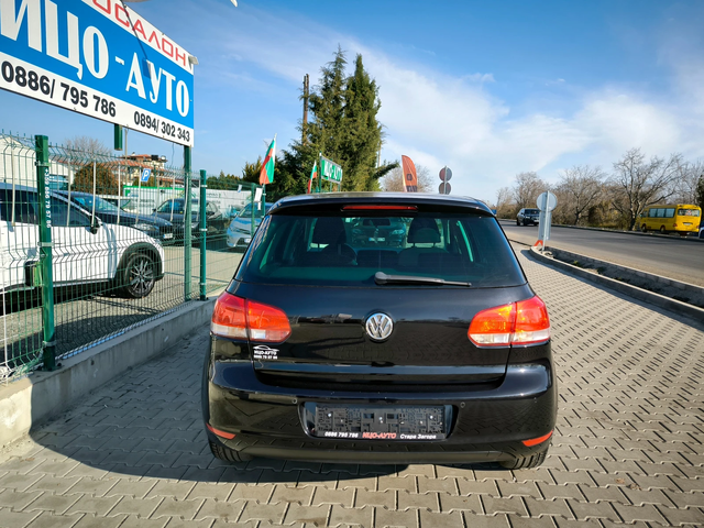 VW Golf Т.D.i-105k.c.НАВИ, КЛИМАТРОНИК, ЕВРО 5В - автомобили, коли, обяви за нови и употребявани 4