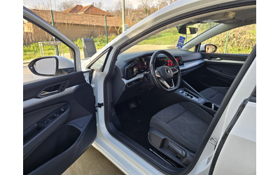 VW Golf 1.5 eTSI - 131к.с. - Топ състояние - автомобили, коли, обяви за нови и употребявани 8