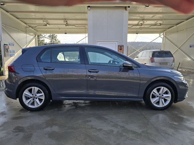 VW Golf 1.0ETSI LIFE 110к.с DSG - автомобили, коли, обяви за нови и употребявани 7