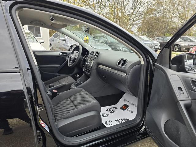 VW Golf 1.6TDI Comfortline 105к.с - автомобили, коли, обяви за нови и употребявани 12