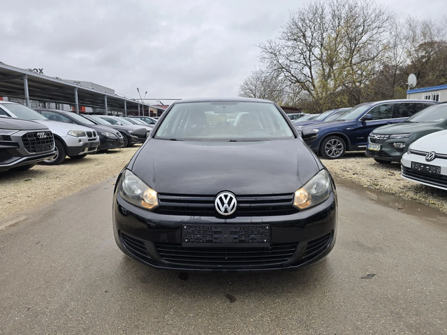 VW Golf 1.6TDI Comfortline 105к.с - автомобили, коли, обяви за нови и употребявани 4