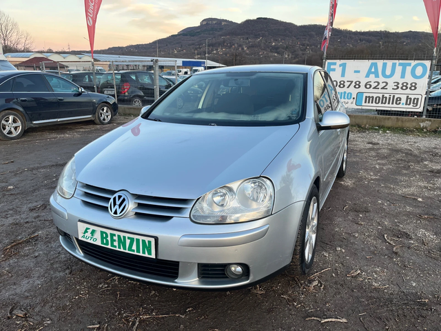VW Golf 1.6i-102-GAS-ITALIA - автомобили, коли, обяви за нови и употребявани 0