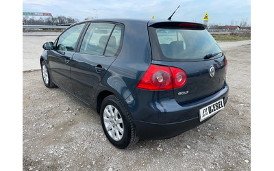 VW Golf 1.9TDI-105-KLIMA-ITALIA - автомобили, коли, обяви за нови и употребявани 10