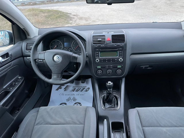 VW Golf 1.9TDI-105-KLIMA-ITALIA - автомобили, коли, обяви за нови и употребявани 7