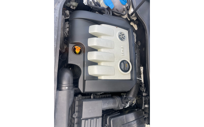 VW Golf 1.9TDI-105-ITALIA - автомобили, коли, обяви за нови и употребявани 13