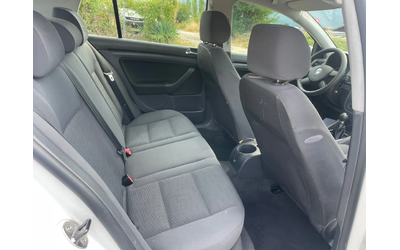 VW Golf 1.9TDI-105-ITALIA - автомобили, коли, обяви за нови и употребявани 6