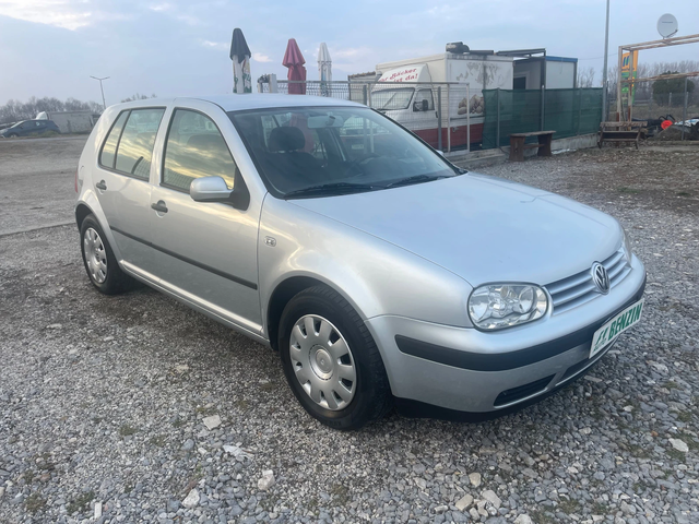 VW Golf 1.4i-16V-ITALIA - автомобили, коли, обяви за нови и употребявани 2