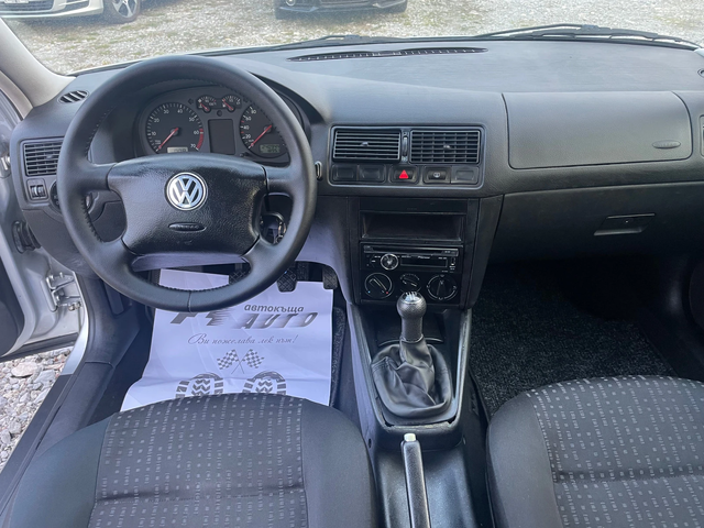VW Golf 1.4i-16V-ITALIA - автомобили, коли, обяви за нови и употребявани 6