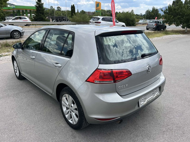 VW Golf 1.6TDI 105кс EURO 5В АВТОПИЛОТ ВНОС ИТАЛИЯ - автомобили, коли, обяви за нови и употребявани 4