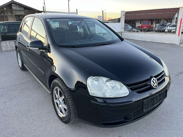 VW Golf 1.4I 80кс FACE КЛИМАТИК - автомобили, коли, обяви за нови и употребявани 2