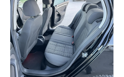 VW Golf 1.4I 80кс FACE КЛИМАТИК - автомобили, коли, обяви за нови и употребявани 8