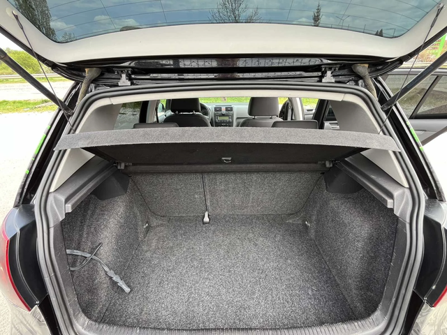 VW Golf 1.4I 90к EURO 4 КЛИМАТИК - автомобили, коли, обяви за нови и употребявани 13