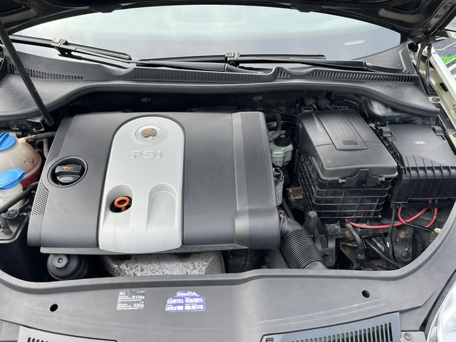 VW Golf 1.4I 90к EURO 4 КЛИМАТИК - автомобили, коли, обяви за нови и употребявани 14