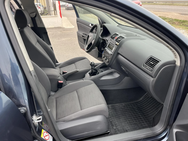 VW Golf 1.9 TDI 90кс EURO 4 КЛИМАТРОНИК - автомобили, коли, обяви за нови и употребявани 10