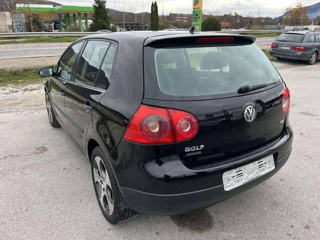 VW Golf 1.9TDI 105кс. КЛИМАТРОНИК АВТОПИЛОТ ВНОС ИТАЛИЯ - автомобили, коли, обяви за нови и употребявани 4