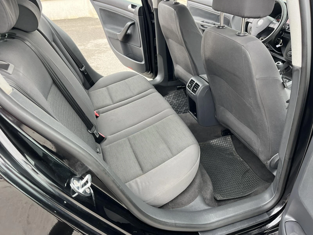 VW Golf 1.9TDI 105кс. КЛИМАТРОНИК АВТОПИЛОТ ВНОС ИТАЛИЯ - автомобили, коли, обяви за нови и употребявани 9