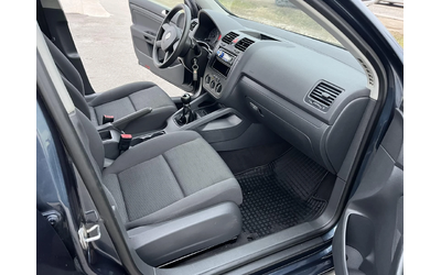 VW Golf 1.4I 75кс  КЛИМАТИК - автомобили, коли, обяви за нови и употребявани 10