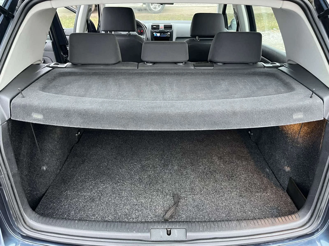 VW Golf 1.4I 75кс  КЛИМАТИК - автомобили, коли, обяви за нови и употребявани 13