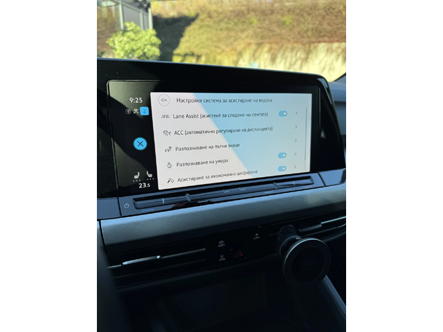 VW Golf 8 Life 2.0 TDI - автомобили, коли, обяви за нови и употребявани 13