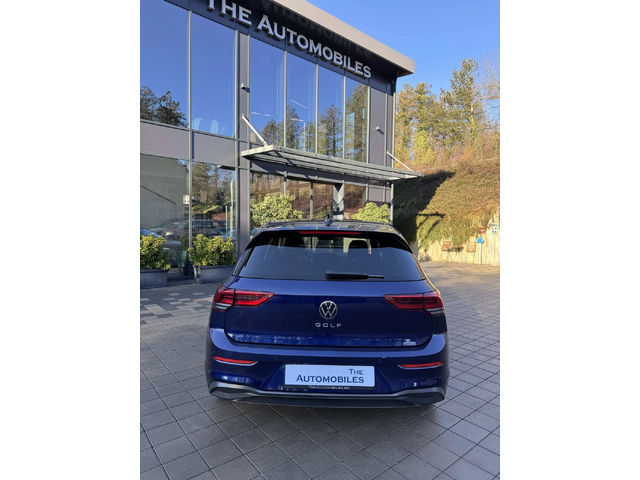 VW Golf 8 Life 2.0 TDI - автомобили, коли, обяви за нови и употребявани 4