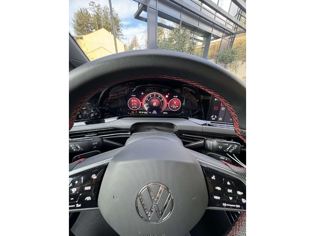 VW Golf VIII GTI - автомобили, коли, обяви за нови и употребявани 13