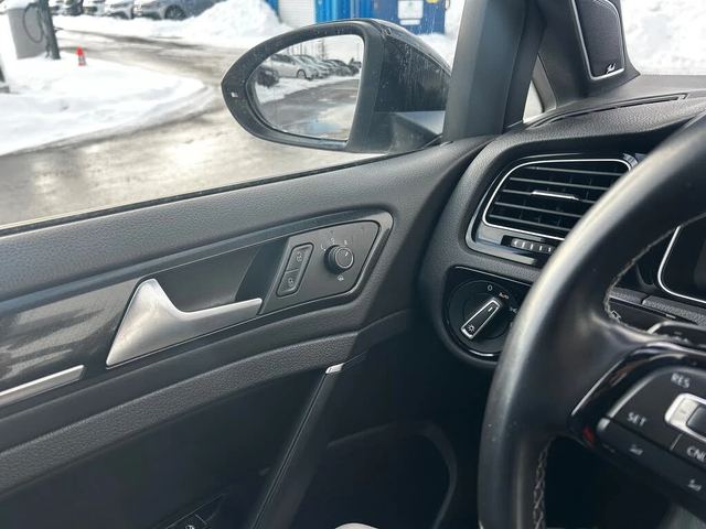 VW Golf R DSG AWD 2.0T* Keyless* NAVI* Кожа* Подгрев* Prem - автомобили, коли, обяви за нови и употребявани 11