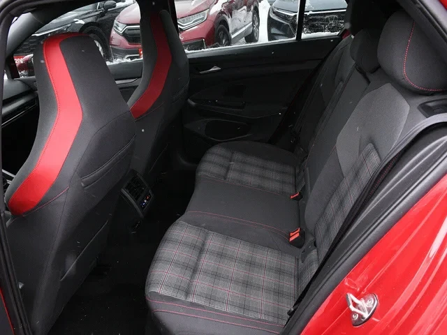 VW Golf GTI* 2.0T* Performance* - автомобили, коли, обяви за нови и употребявани 12