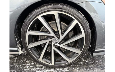 VW Golf R | AWD | CUIR | MAGS 19'' - автомобили, коли, обяви за нови и употребявани 8