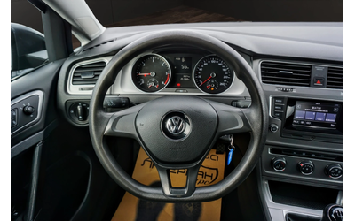VW Golf 1.6TDI TRENDLINE - автомобили, коли, обяви за нови и употребявани 6