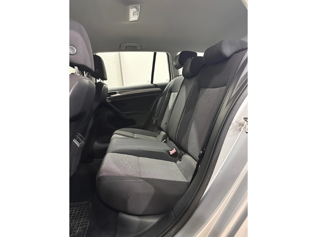 VW Golf - автомобили, коли, обяви за нови и употребявани 10