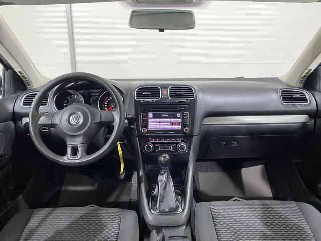 VW Golf 1.6 TDI  4x4 - автомобили, коли, обяви за нови и употребявани 7