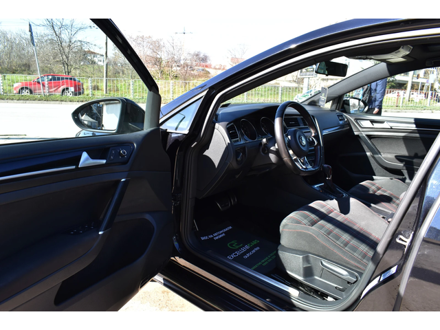 VW Golf GTI* 115000KM!!!!* AUTOMAT* - автомобили, коли, обяви за нови и употребявани 7