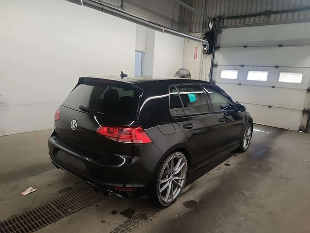 VW Golf R| ПОДГРЕВИ| 2 КЛЮЧА| БЕЗ УДАРИ| CARFAX - автомобили, коли, обяви за нови и употребявани 2