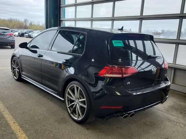 VW Golf R| ПОДГРЕВИ| 2 КЛЮЧА| БЕЗ УДАРИ| CARFAX - автомобили, коли, обяви за нови и употребявани 4