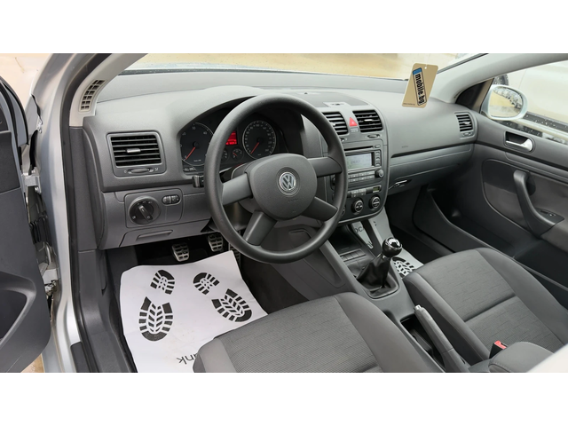 VW Golf 1.9tdi 105k.c * Nova* UNIKAT* - автомобили, коли, обяви за нови и употребявани 5