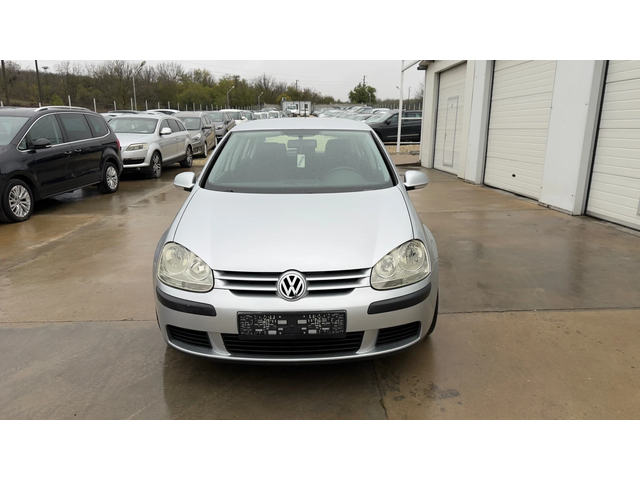 VW Golf 1.9tdi 105k.c * Nova* UNIKAT* - автомобили, коли, обяви за нови и употребявани 9