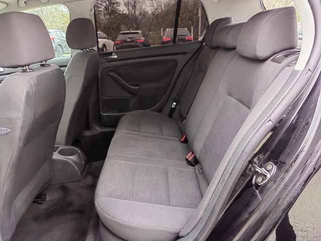 VW Golf 1.4i 16v* BRC* UNIKAT* - автомобили, коли, обяви за нови и употребявани 7