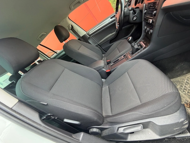 VW Golf 07.22г* БАРТЕР* FACELIFT - автомобили, коли, обяви за нови и употребявани 8