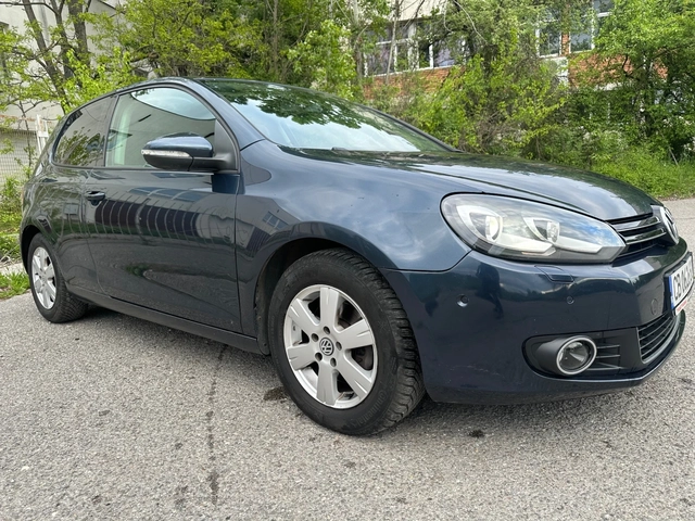 VW Golf 6 2.0TDI Navi, Xenon, 140к.с - автомобили, коли, обяви за нови и употребявани 1