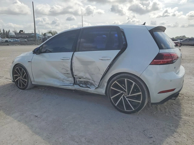 VW Golf R* DIGITAL* AWD* АВТОКРЕДИТИРАНЕ - автомобили, коли, обяви за нови и употребявани 1
