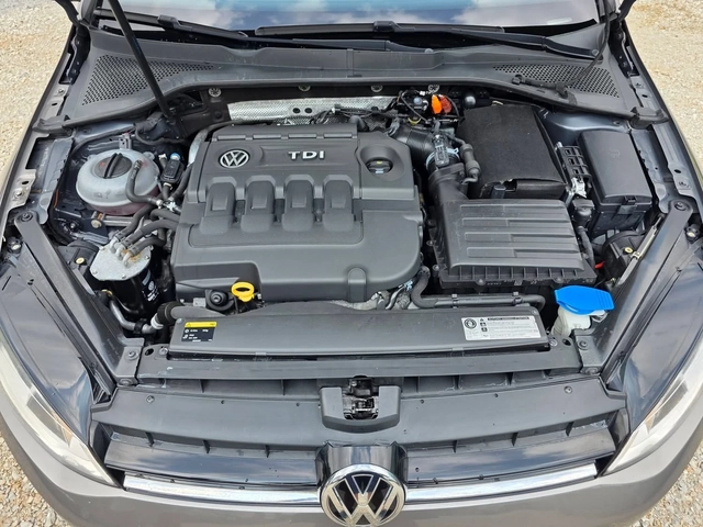 VW Golf 1.6TDI 105K.C. / КЛИМА / НАВИ / ЕВРО 5Б / 2014 ГОД - автомобили, коли, обяви за нови и употребявани 14