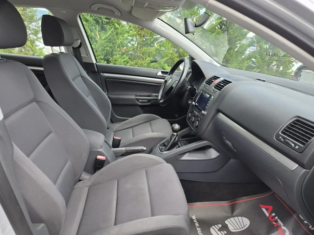 VW Golf 2.0TDI-140кс= 6СКОРОСТИ= НАВИ= ПАРКТРОНИК - автомобили, коли, обяви за нови и употребявани 14