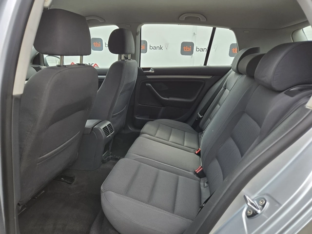 VW Golf 2.0TDI-140кс= 6СКОРОСТИ= НАВИ= ПАРКТРОНИК - автомобили, коли, обяви за нови и употребявани 8